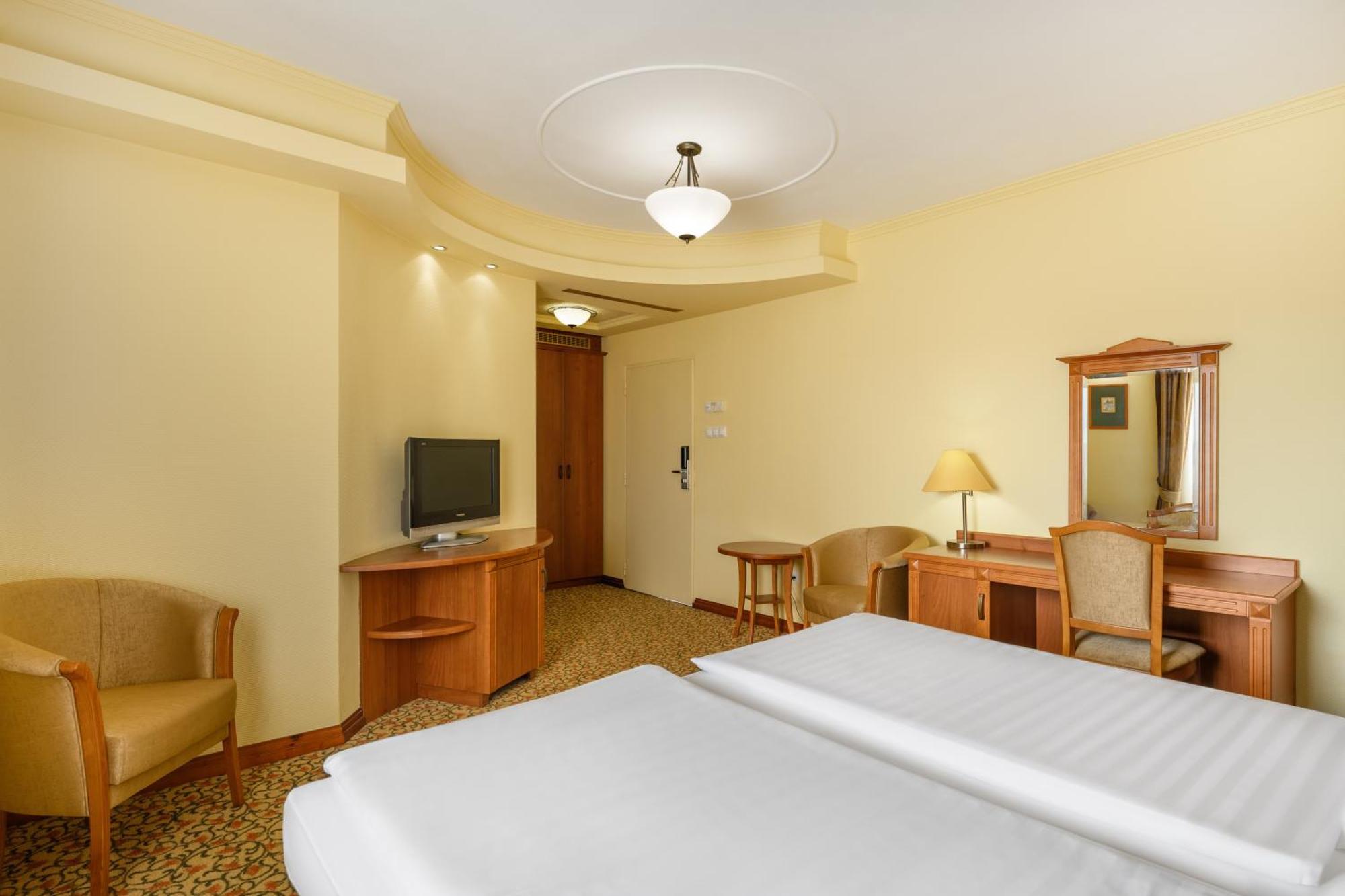 Aranyhomok Business-City-Wellness Hotel Kecskemét Eksteriør bilde